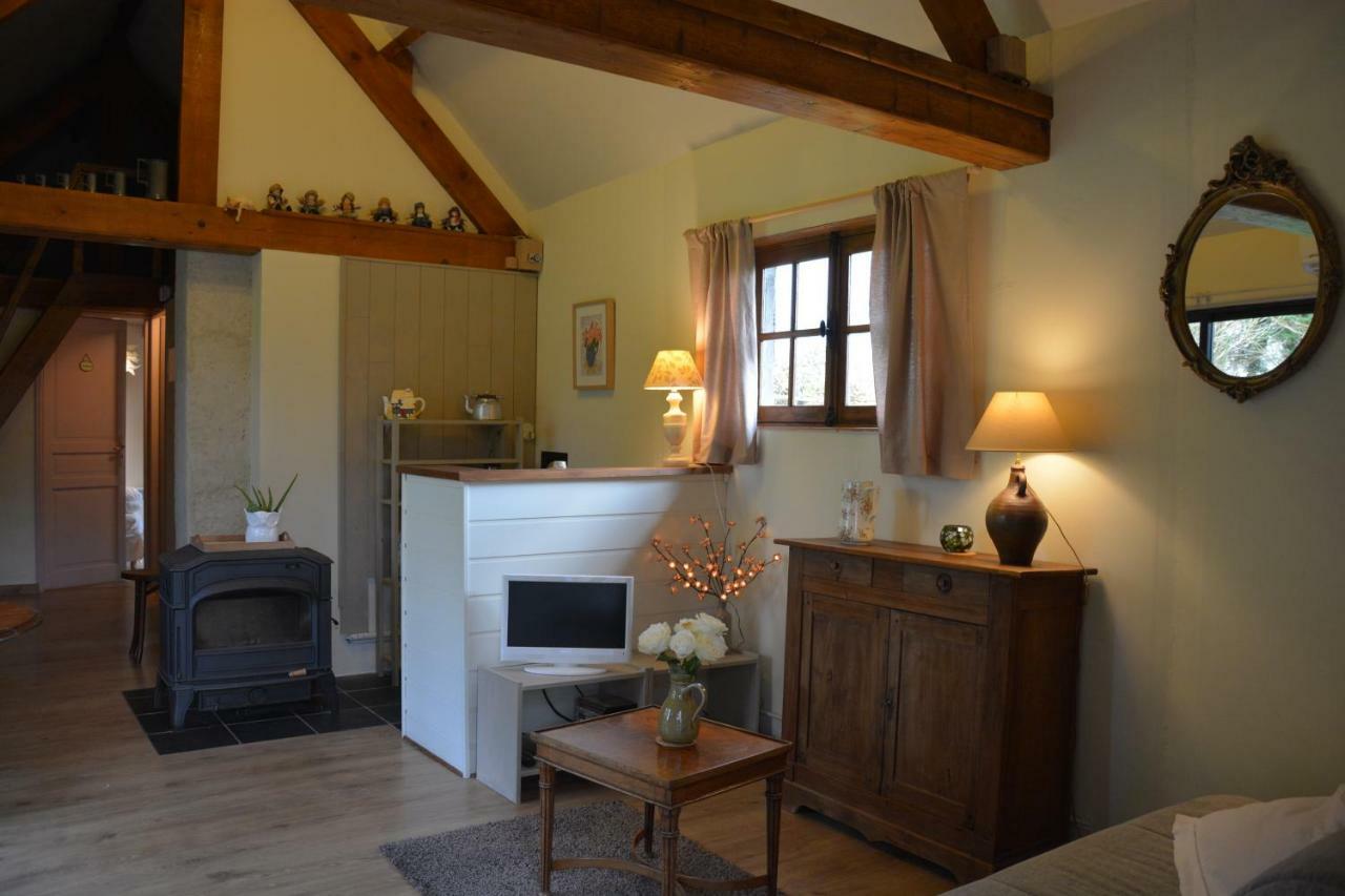 Le Jardin Sauvage Bed and Breakfast Maintenay Eksteriør billede